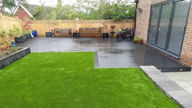 Composite Decking with Artificial grass